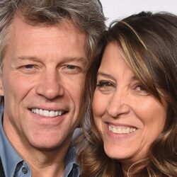 Is jon bon jovi married now?